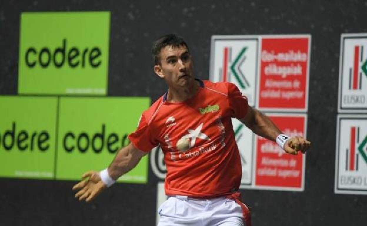 Urrutikoetxea sufre una nueva lesión en el pectoral y será baja mañana